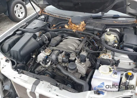 1999 Mercedes-Benz E 320 Awd from USA, damaged, VIN WDBJH82F3XX025729